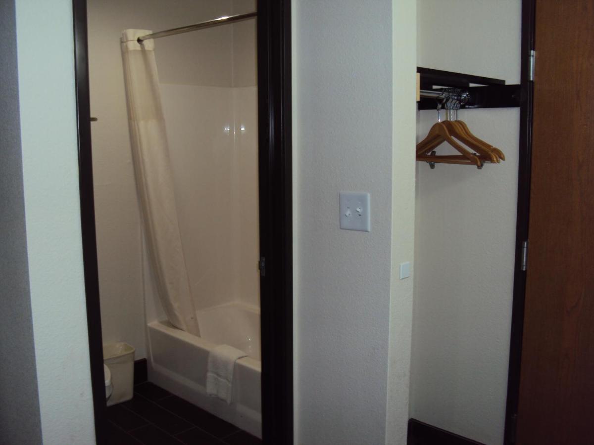 Quality Inn Carbondale University Area Экстерьер фото