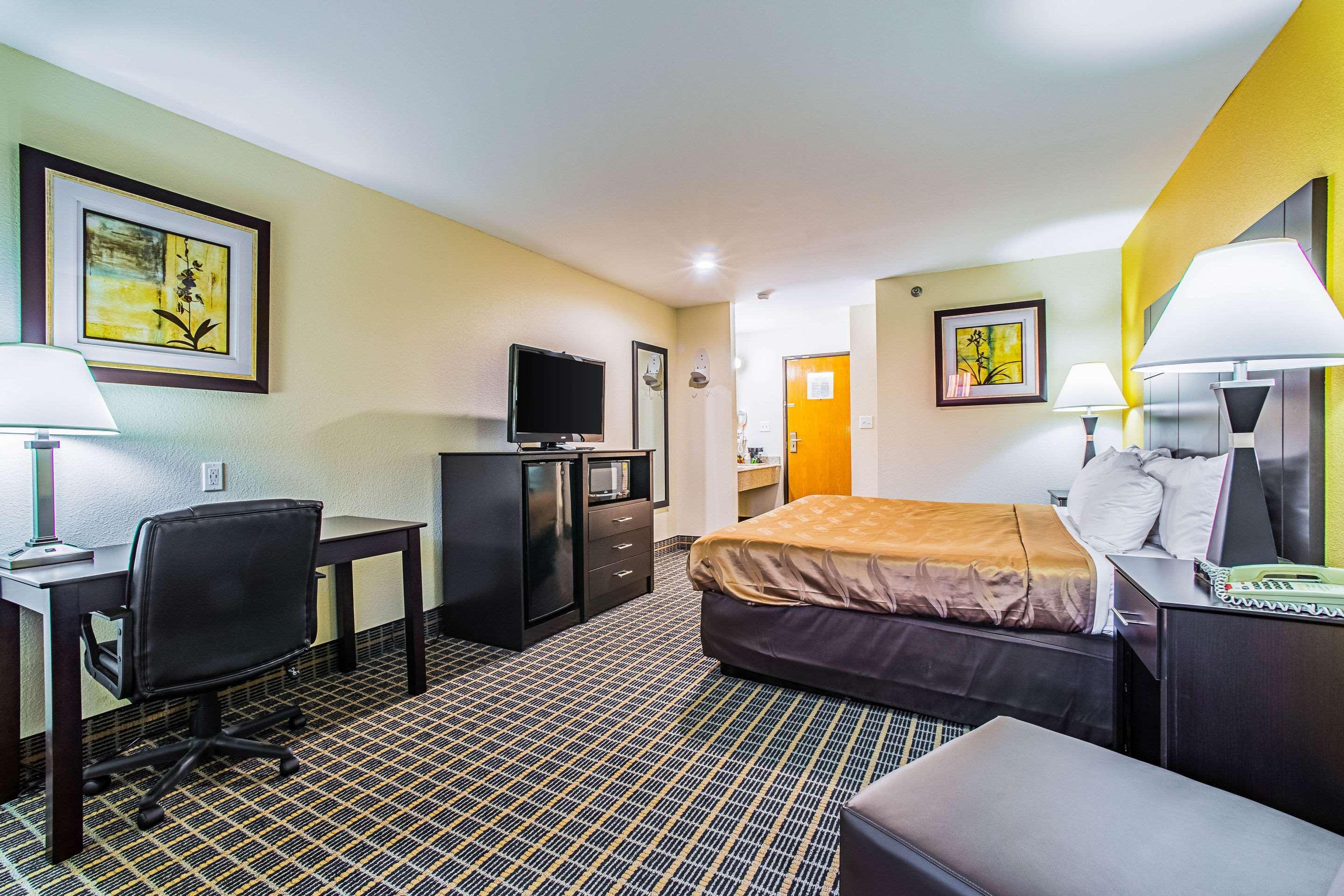 Quality Inn Carbondale University Area Экстерьер фото