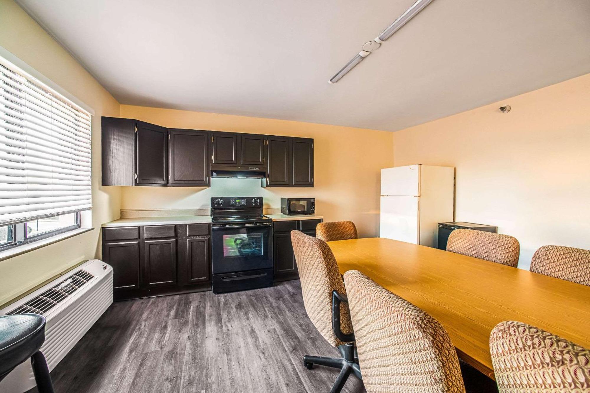 Quality Inn Carbondale University Area Экстерьер фото
