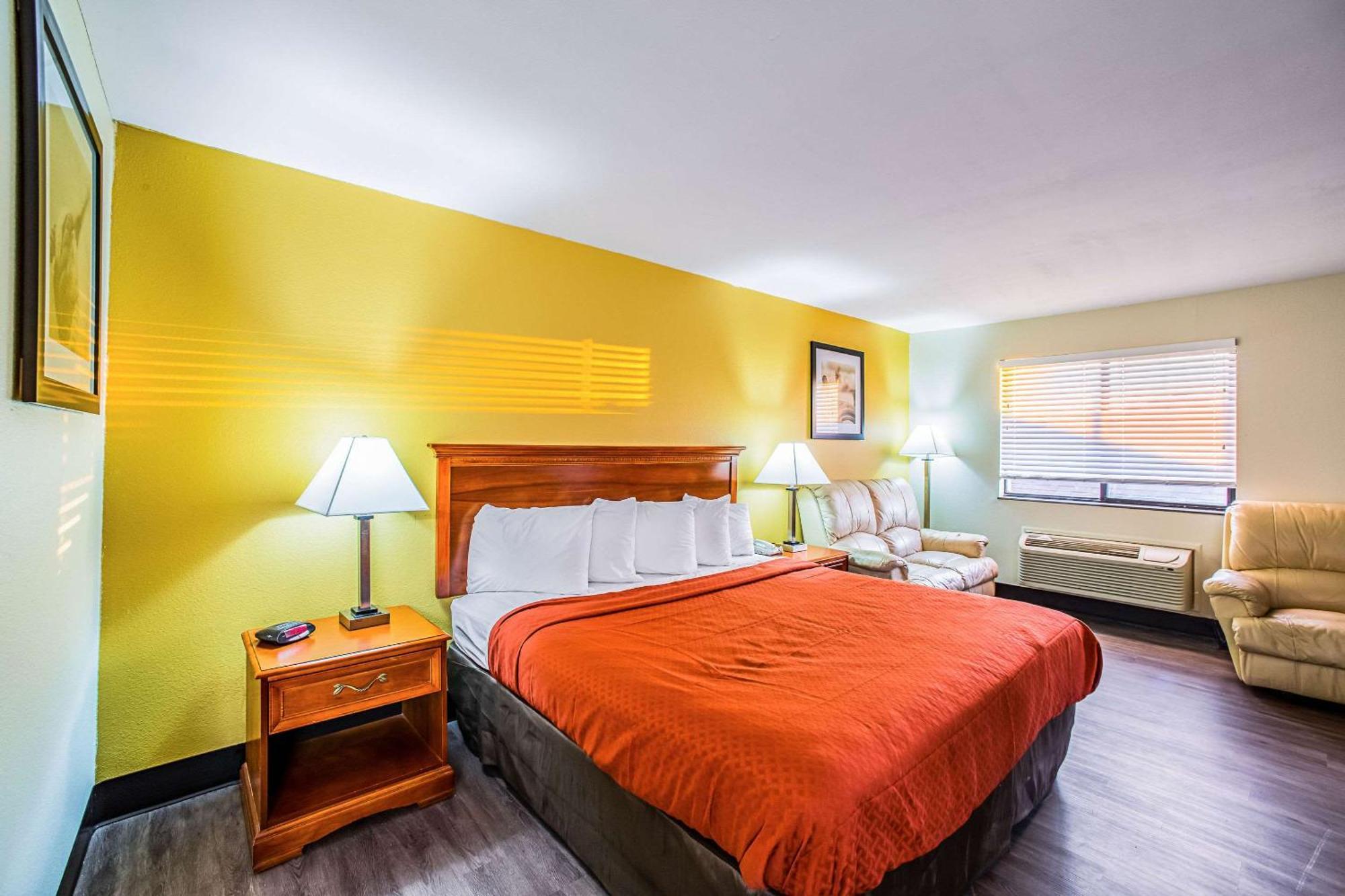 Quality Inn Carbondale University Area Экстерьер фото