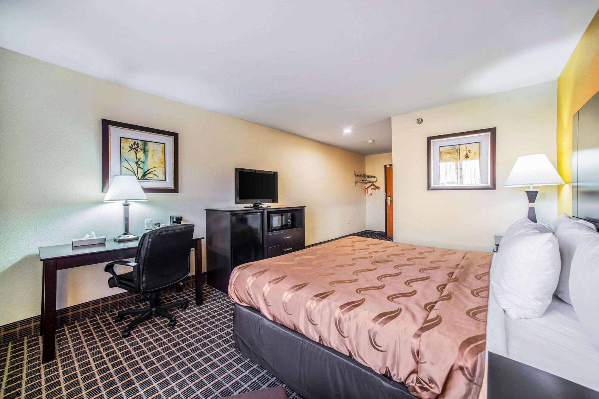 Quality Inn Carbondale University Area Экстерьер фото