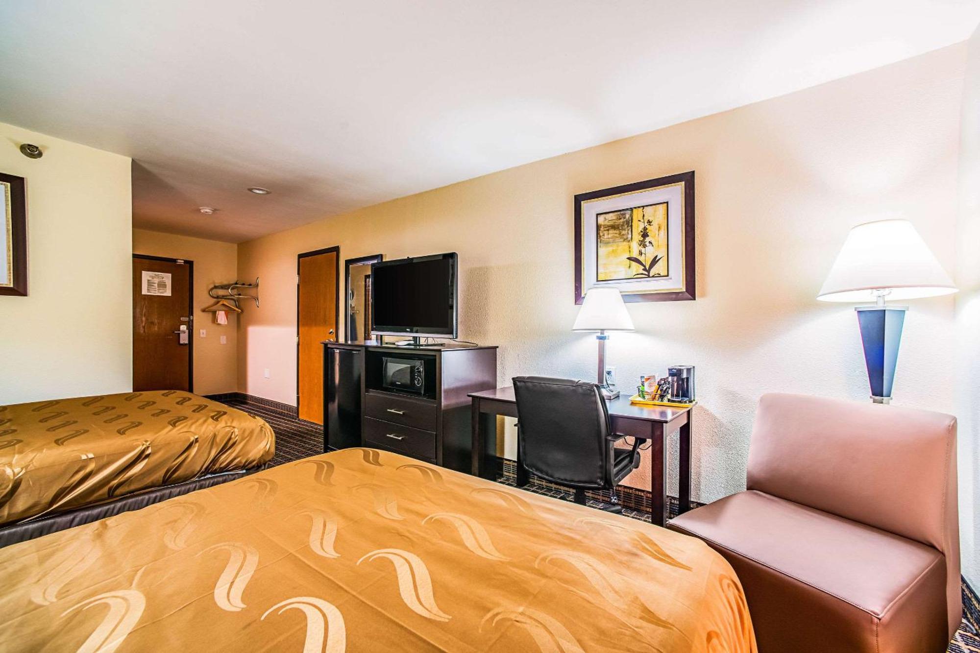Quality Inn Carbondale University Area Экстерьер фото