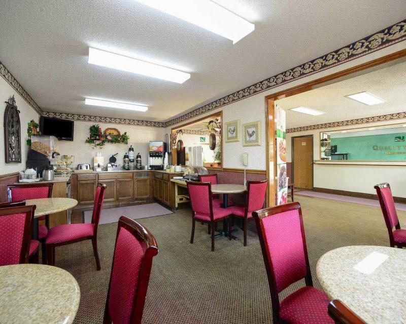 Quality Inn Carbondale University Area Экстерьер фото