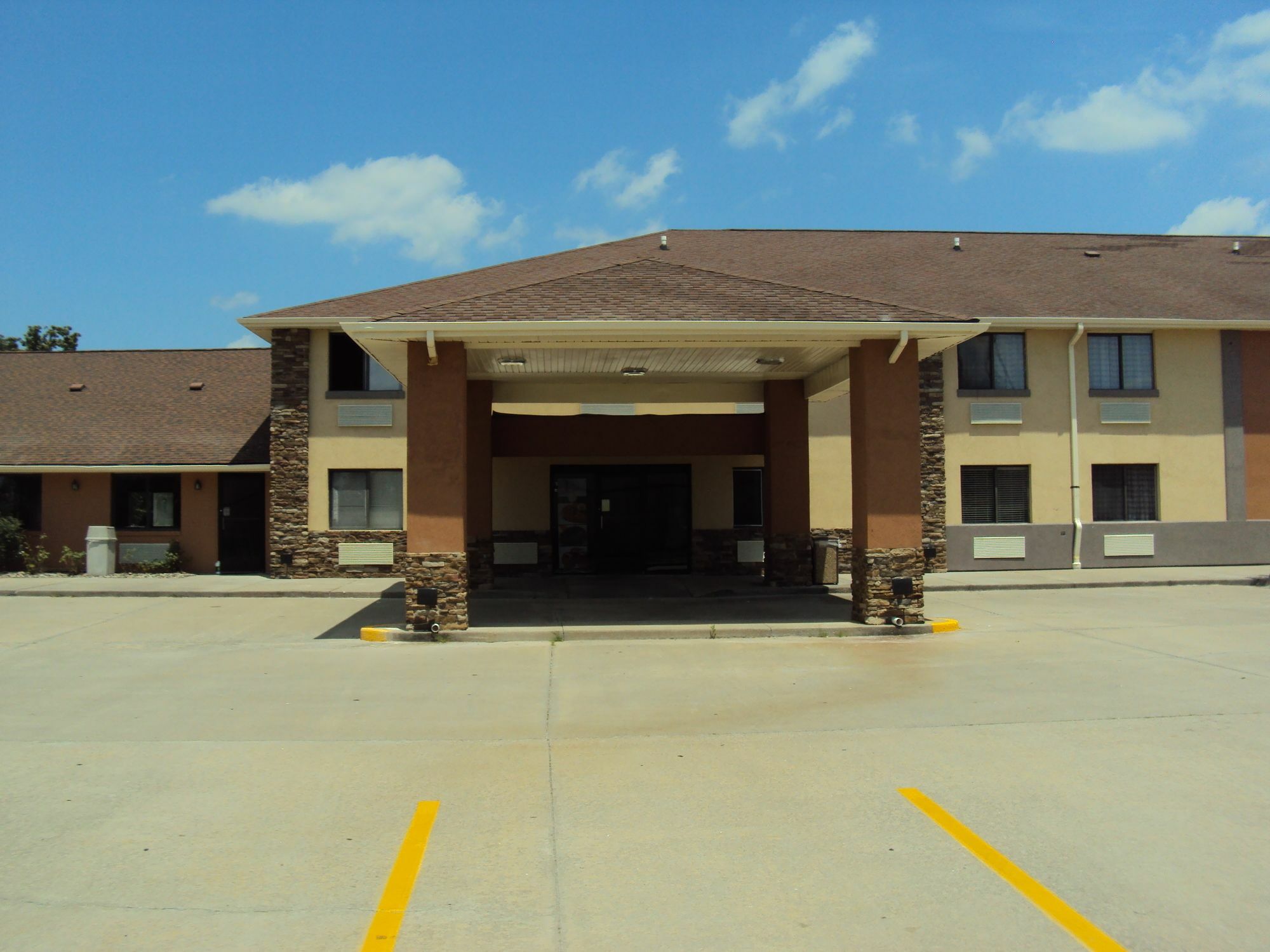 Quality Inn Carbondale University Area Экстерьер фото